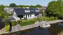 Detached house for sale: Dijkstraat 30, Roelofarendsveen-Noord Roelofarendsveen