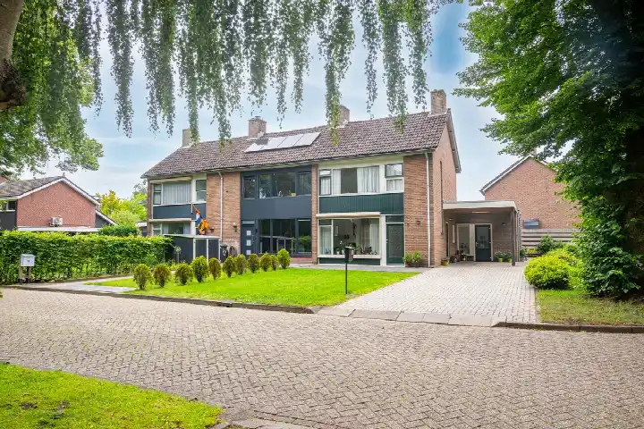 Corner house for sale: Dingspelstraat 16, Sleen Sleen