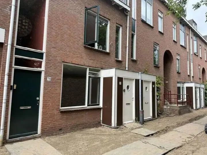 Apartment for sale: Dirklangenstraat 80, Centrum-West Delft