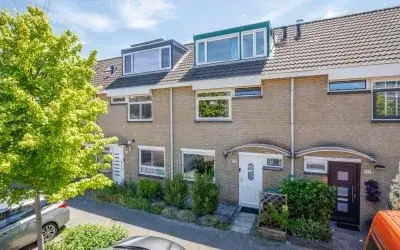 Terraced house for sale: Djeddalaan 119, Oosterflank Rotterdam
