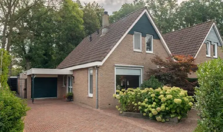 Twee-onder-één-kap te koop: Doelbeekseweg 28, Heerde Heerde