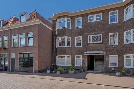 Apartment for sale: Doelenstraat 104, Centrum-Oost Delft