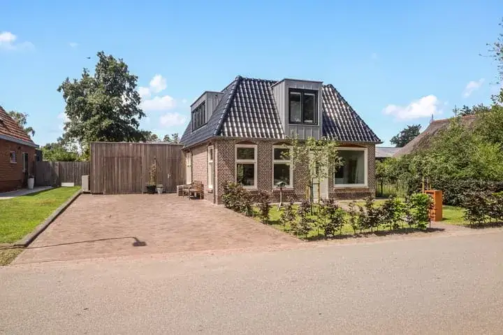 Vrijstaande woning te koop: Dokkumerloane 5, Wâlterswâld Wâlterswâld