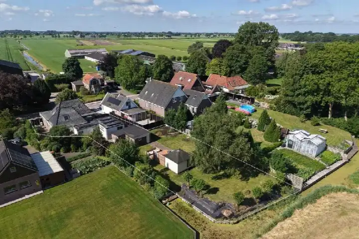 Detached house for sale: Dokter de Vriesstraat 49, Benningbroek Buitengebied Benningbroek