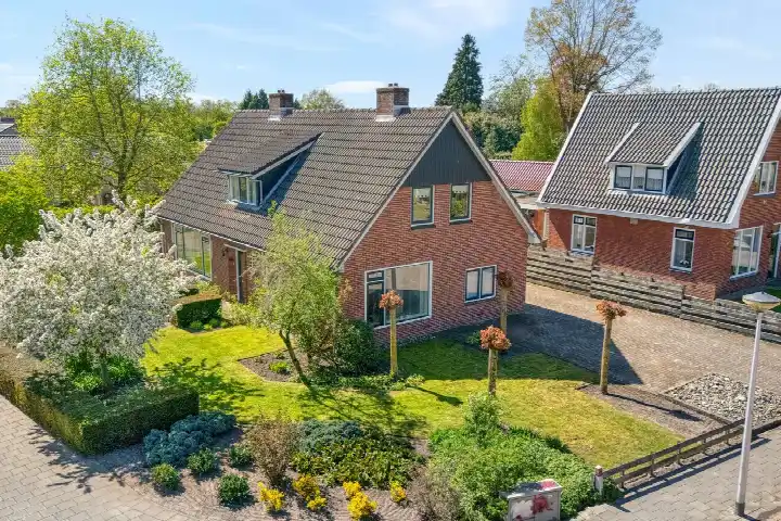 Vrijstaande woning te koop: Dokter G.H. Beensweg 27, Wierden-West Wierden
