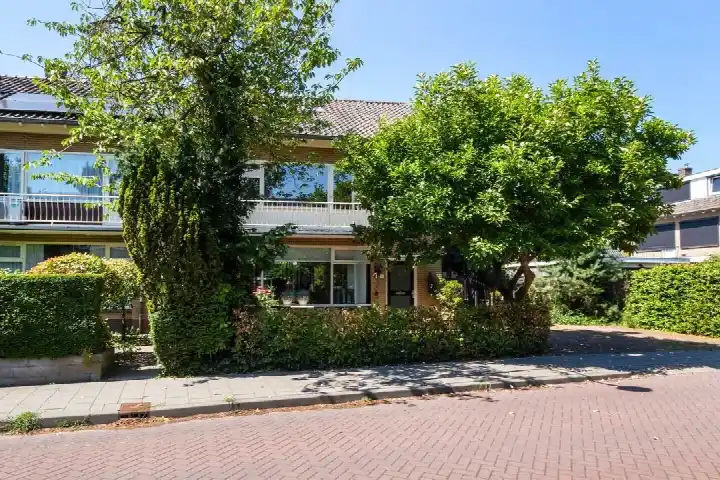 Hoekwoning te koop: Dokter Rupertlaan 57, Soestdijk Soest