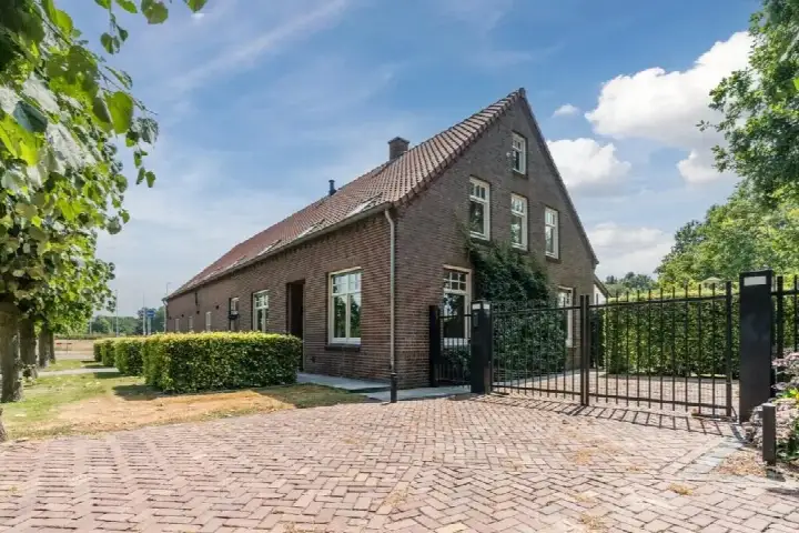 Semi-detached for sale: Dokter Verbeecklaan 40, Sint Anthonis buitengebied Sint Anthonis