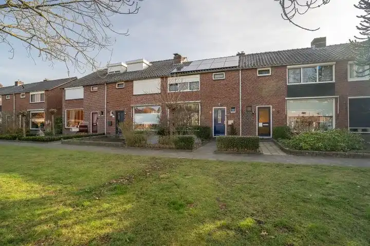 Tussenwoning te koop: Dollardstraat 20, Deppenbroek Enschede
