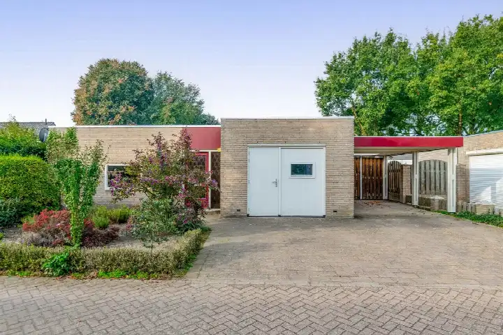 Vrijstaande woning te koop: Dommel 28, Koolhof-Zuid Deurne