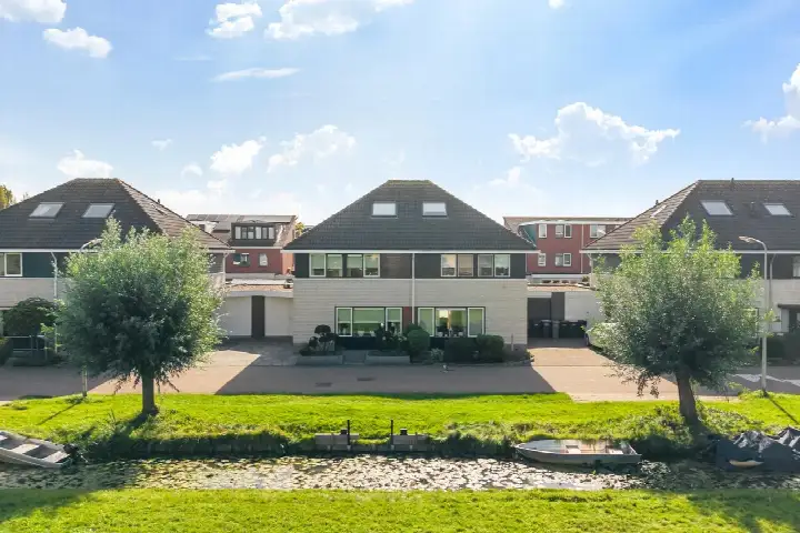 Terraced house for sale: Donau 5, Westeinde Wormer