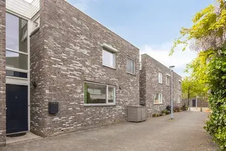 Tussenwoning te koop: Donizettihof 5, Nieuw-Vennep Getsewoud Zuid Nieuw-Vennep