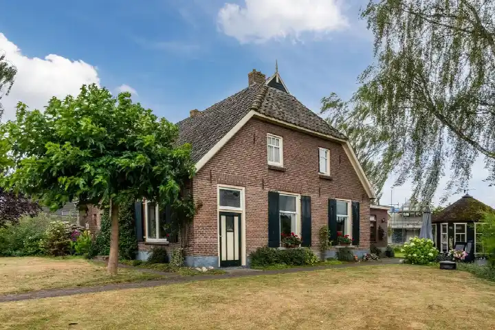 Vrijstaande woning te koop: Donselaarsweg 8, Kern Oene Oene