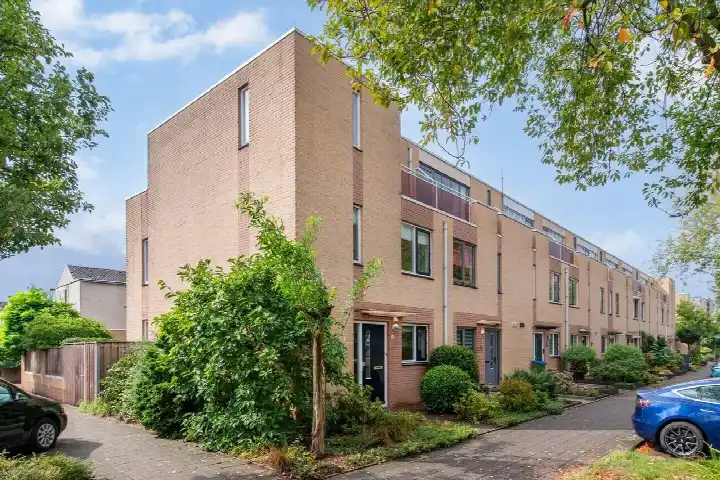 Hoekwoning te koop: Donsvlinderstraat 37, Gelderse Blom Veenendaal