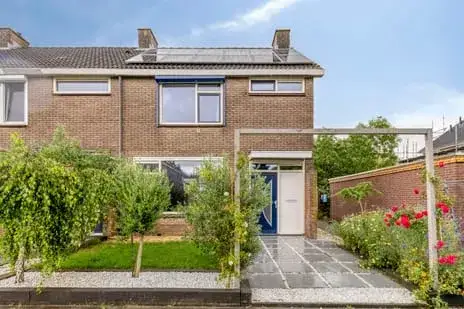 Corner house for sale: Doormanstraat 37, Koudekerke Koudekerke