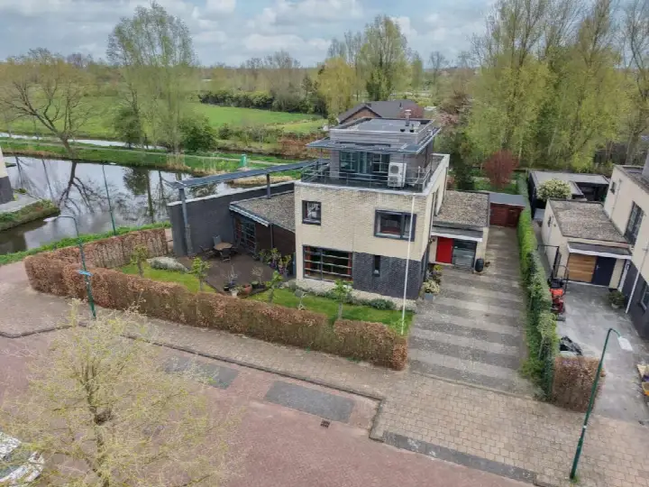 Vrijstaande woning te koop: Doornhoecklaan 50, Zogwetering Maarssen