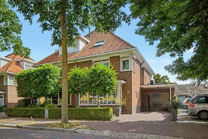 Hoekwoning te koop: Doornlaan 4A, Uitvindersbuurt Ede