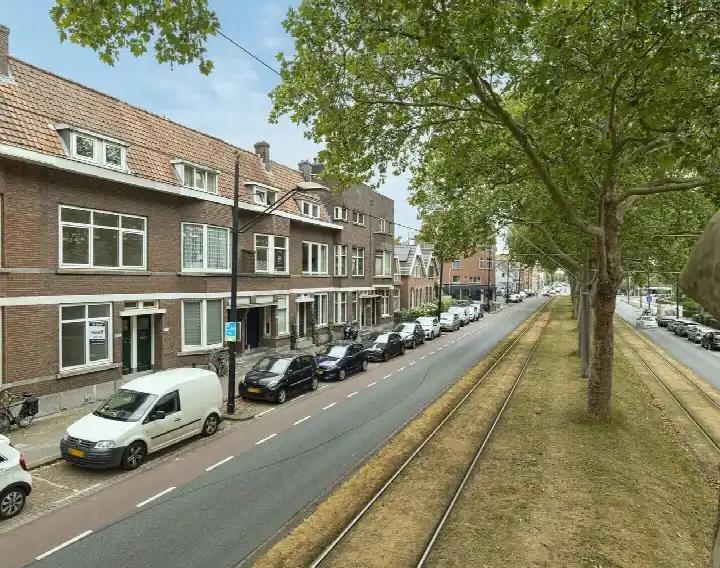 Apartment for sale: Dordtsestraatweg 677A, Vreewijk Rotterdam