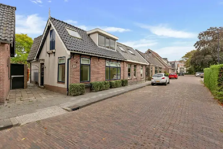 Twee-onder-één-kap te koop: Dorpen 57, Schagen-Centrum-Zuid Schagen