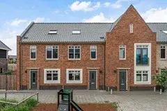 Terraced house for sale: Dorpsomroeper 10, Volgerlanden-Oost Hendrik-Ido-Ambacht