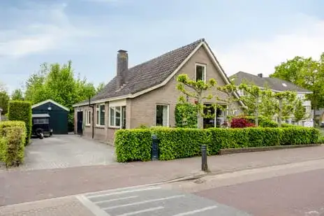 Vrijstaande woning te koop: Dorpsstraat 10, Vledder Vledder