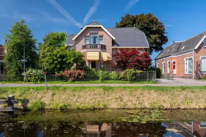 Vrijstaande woning te koop: Dorpsstraat 110, Kiel-Windeweer Kiel-Windeweer