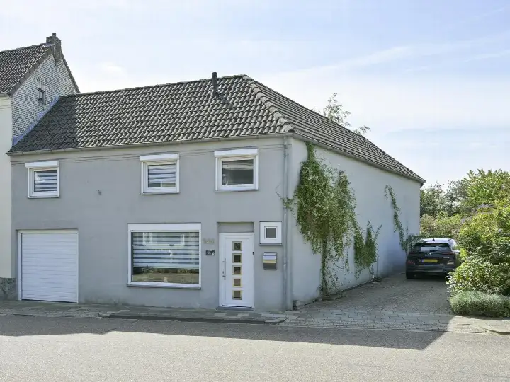 Twee-onder-één-kap te koop: Dorpsstraat 144, Bingelrade Bingelrade