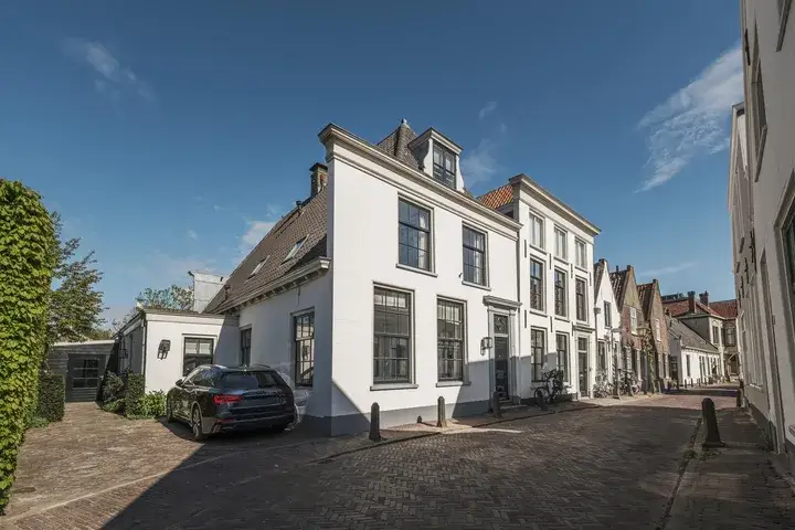 Corner house for sale: Dorpsstraat 27, Baambrugge Dorp Baambrugge