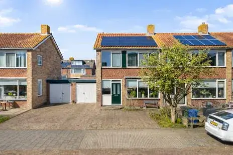 Tussenwoning te koop: Dorpsstraat 34, Zegveld (dorp) Zegveld