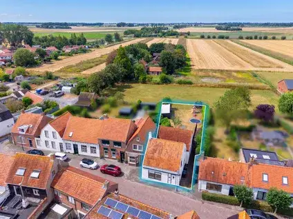 Corner house for sale: Dorpsstraat 37, Zuidzande Zuidzande
