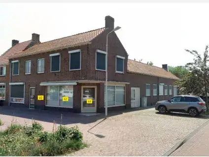 Apartment for sale: Dorpsstraat 42, Schoondijke Schoondijke