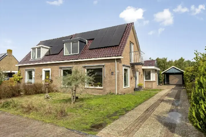 Twee-onder-één-kap te koop: Dorpsstraat 43, Tynaarlo Tynaarlo