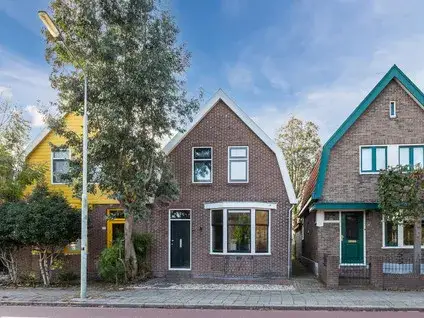 Twee-onder-één-kap te koop: Dorpsstraat 652, Noorderveen Assendelft