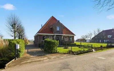 Vrijstaande woning te koop: Dorpsstraat 73, De Zuid Assendelft