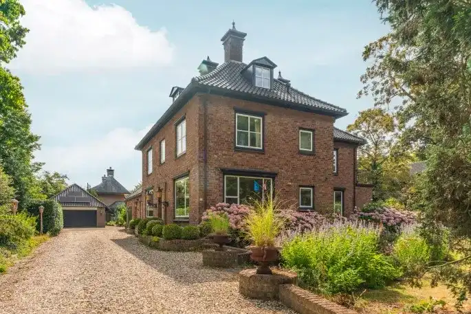 Vrijstaande woning te koop: Dorpsstraat 85, Centrum Bemmel Bemmel