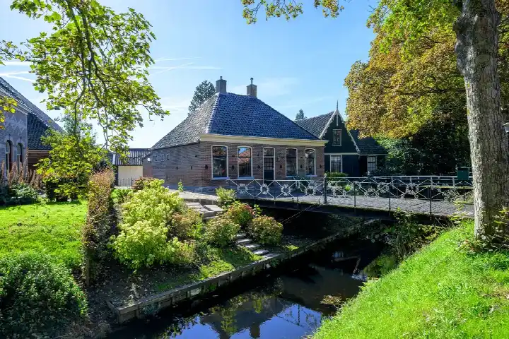 Detached house for sale: Dorpsweg 117, Twisk Centrum Twisk