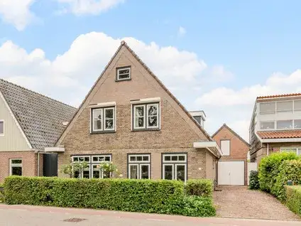 Vrijstaande woning te koop: Dorpsweg 122, Schellinkhout Schellinkhout