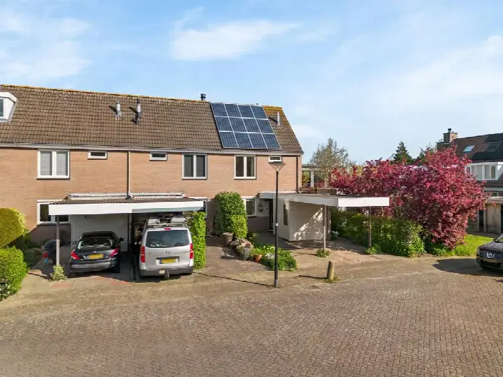 Corner house for sale: Dotter 63, Abcoude-Noordoost Abcoude