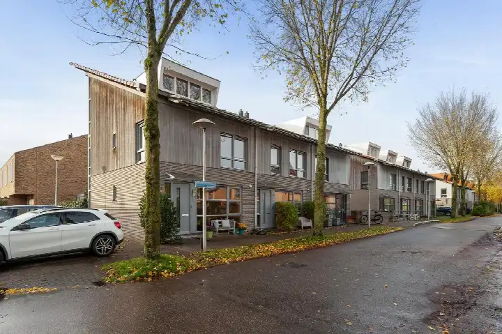 Hoekwoning te koop: Dotterbloemkade 2, Vleuterweide-West Vleuten