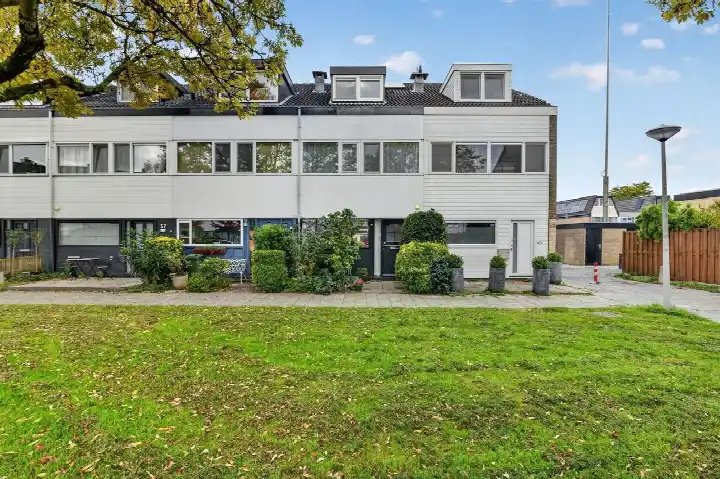 Terraced house for sale: Dr. M.L. Kingstraat 61, Havenzathe Landsmeer