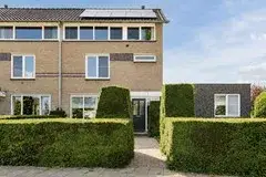 Tussenwoning te koop: Dr. Schaepmanlaan 7, Veghel Zuid 1 Veghel