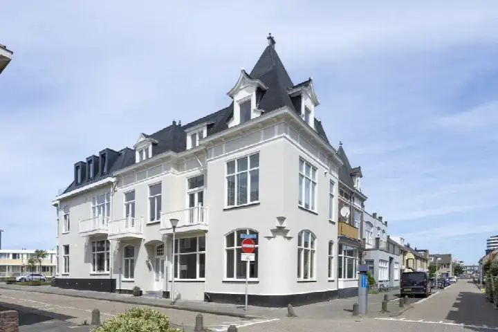 Appartement te koop: Dr Smitstraat 5, Boulevard Noord Zandvoort