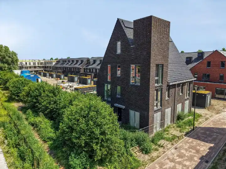 Semi-detached for sale: Drakensbergen 25, Park van de Tijden-West Amersfoort