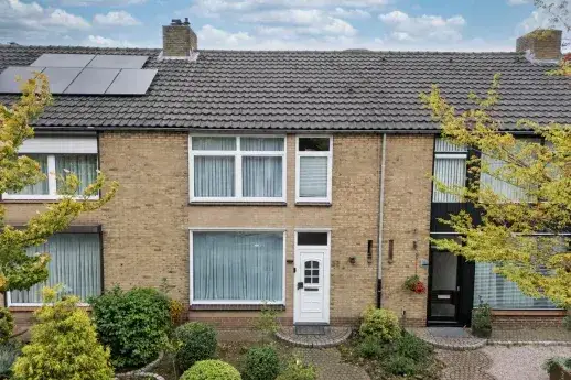 Terraced house for sale: Drie Decembersingel 33, Vastenavondkamp-Zuid Venlo