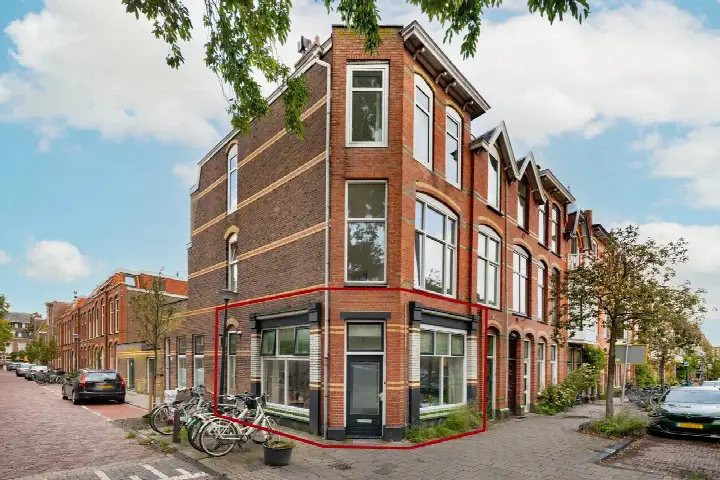 Studio te koop: Drie Octoberstraat 45, Tuinstadwijk Leiden