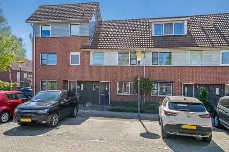 Tussenwoning te koop: Driebruggenstraat 15, Oosterheem-Noord-Oost Zoetermeer