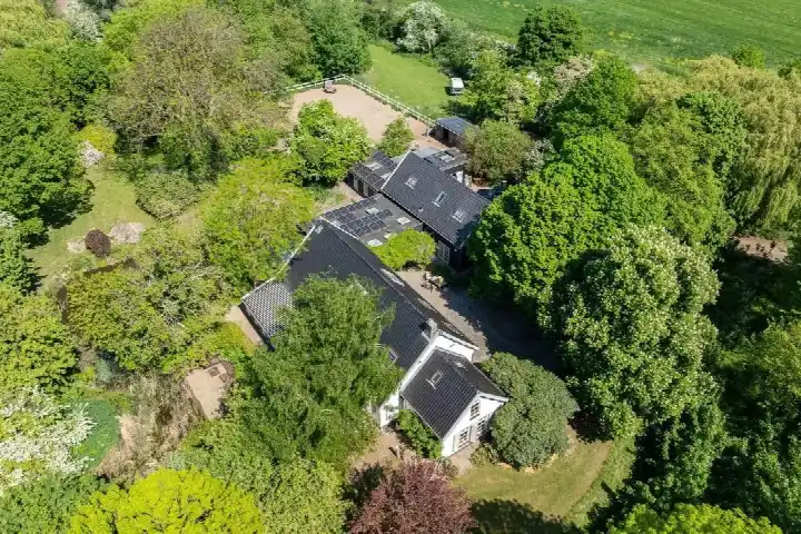 Vrijstaande woning te koop: Drieëndijk 3, Poldergebied Heenvliet Heenvliet