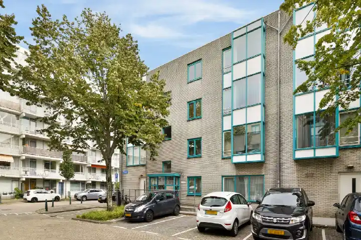 Appartement te koop: Dries van der Vlerkstraat 14, De Esch Rotterdam