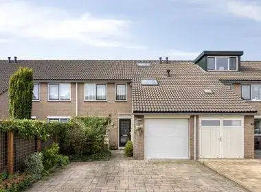 Tussenwoning te koop: Drontermeer 137, Purmer-Zuid/Noord Purmerend