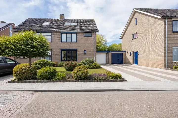 Terraced house for sale: ds. Raamshof 22, Kern Hoek Hoek