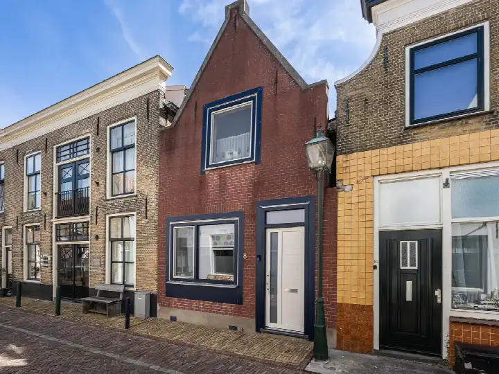Tussenwoning te koop: Dubbele Ring 8, Sommelsdijk centrum Sommelsdijk